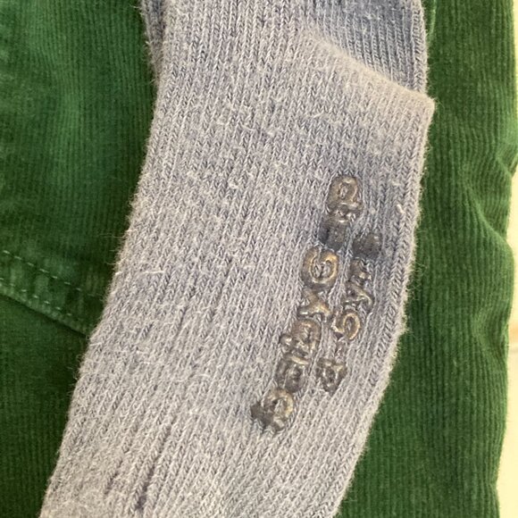 Coordinated Autumn Boy's Outfit - Size 4 - Picture 10 of 10